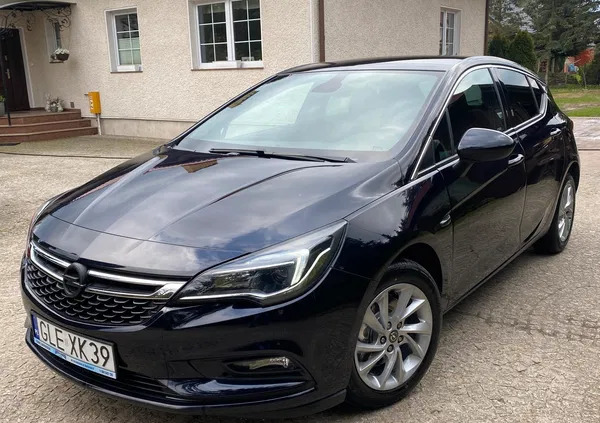 Opel Astra cena 61900 przebieg: 64000, rok produkcji 2017 z Lubartów małe 92